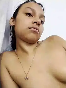 Snapshot of emma_ambar chatting on 12/08/24, 06:17 emma ambar online show from 12/08/24, 06:17