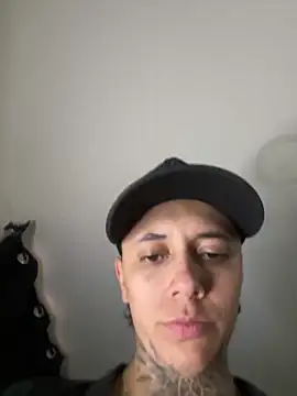 Snapshot of _PhillipBrown chatting on 12/09/24, 09:05 PhillipBrown online show from 12/09/24, 09:05