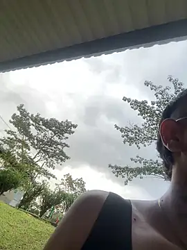 Snapshot of _PhillipBrown chatting on 12/15/24, 09:53 PhillipBrown online show from 12/15/24, 09:53