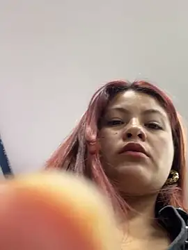 lia moon77 online show from 12/13/24, 09:52