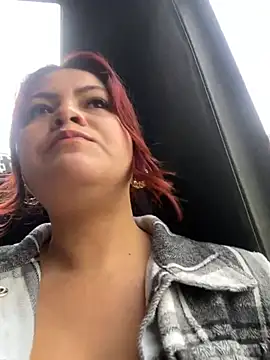 lia moon77 online show from 12/17/24, 07:59