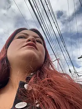 lia moon77 online show from 12/23/24, 06:37