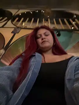 lia moon77 online show from 01/30/25, 01:44