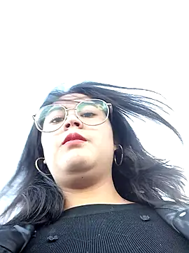 lara moon25 online show from 01/27/25, 09:44