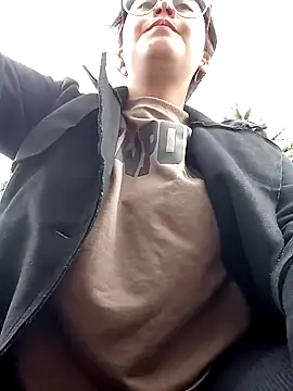 lara moon25 online show from 01/29/25, 07:32