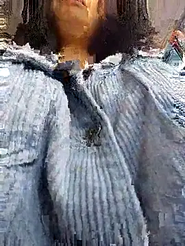 lara moon25 online show from 10/21/25, 08:31