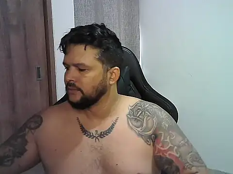 tupapito00 online show from 04/01/26, 04:48