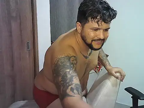 tupapito00 online show from 04/03/26, 06:22