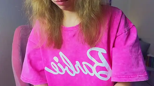 Lill Mary online show from 01/15/25, 03:22