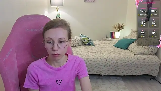 Lill Mary online show from 10/30/25, 05:20