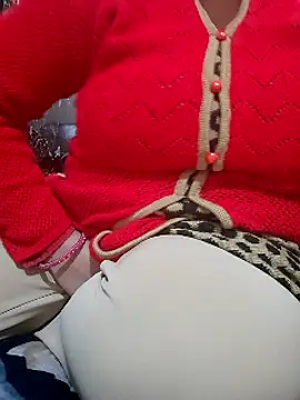 Snapshot of Bbw_Juice_Wife chatting on 12/22/24, 07:44 Bbw Juice Wife online show from 12/22/24, 07:44