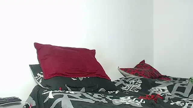 Angel photograph online show from 03/24/26, 06:35