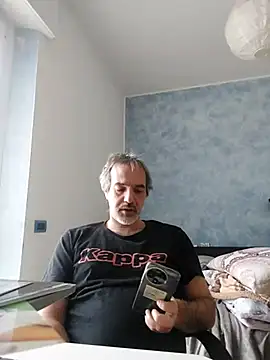 Marcolino183 online show from 02/01/26, 07:51