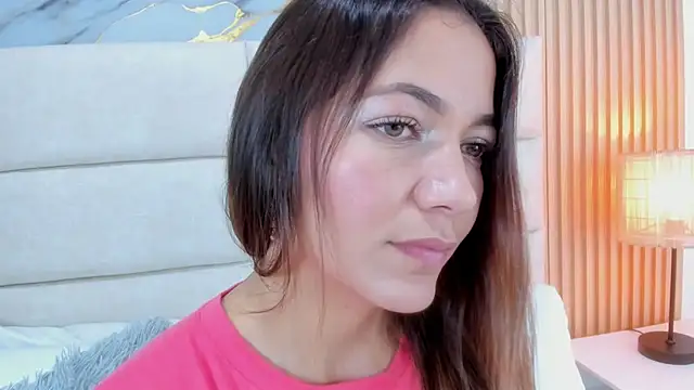 Mia Malkovaa  online show from 03/04/26, 03:18