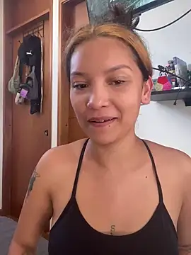 baby lizy online show from 12/31/24, 07:18