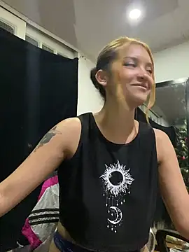 baby lizy online show from 01/05/25, 11:55