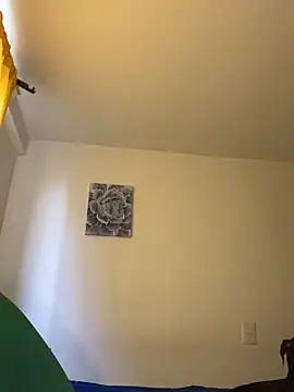 baby lizy online show from 10/22/25, 09:03