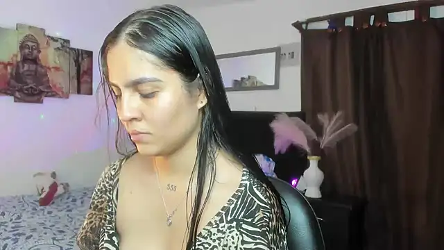 alisa jhons1 online show from 10/06/25, 11:13