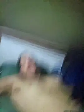 froggymclovin222 online show from 12/23/25, 10:35