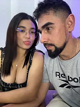 Snapshot of camianddanna chatting on 10/31/25, 12:55 camianddanna online show from 10/31/25, 12:55