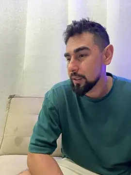 Snapshot of camianddanna chatting on 11/09/25, 01:15 camianddanna online show from 11/09/25, 01:15