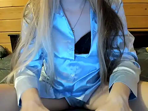 Cookiecutey online show from 03/06/26, 08:16