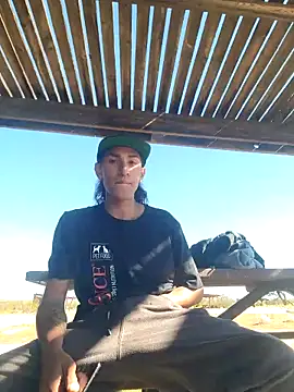 LargeDominoes online show from 03/08/26, 05:50