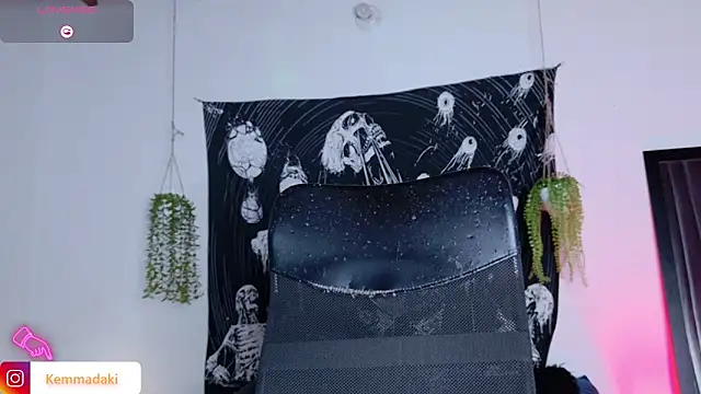 kemmadakii online show from 11/06/25, 07:48