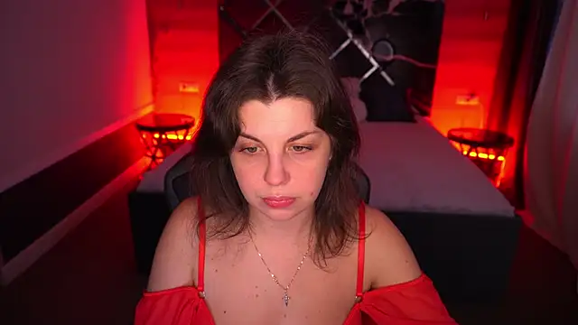 Snapshot of MirandaWong chatting on 10/28/25, 06:50 MirandaWong online show from 10/28/25, 06:50