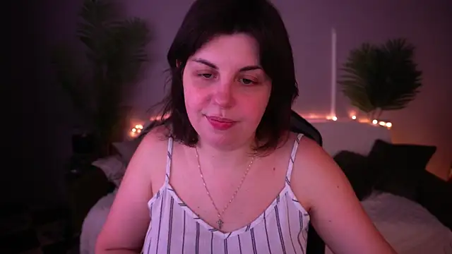 MirandaWong online show from 04/09/26, 06:19