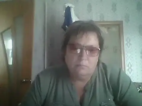 Snapshot of MelanieCold467 chatting on 09/12/25, 10:37 MelanieCold467 online show from 09/12/25, 10:37