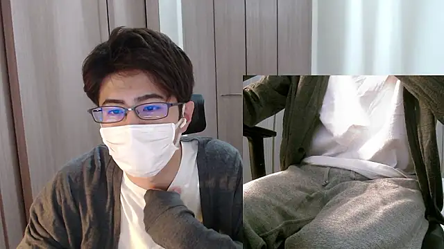 Snapshot of ryota_kkk chatting on 10/22/25, 09:36 ryota kkk online show from 10/22/25, 09:36