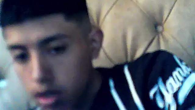 danuel23 online show from 10/04/25, 07:23