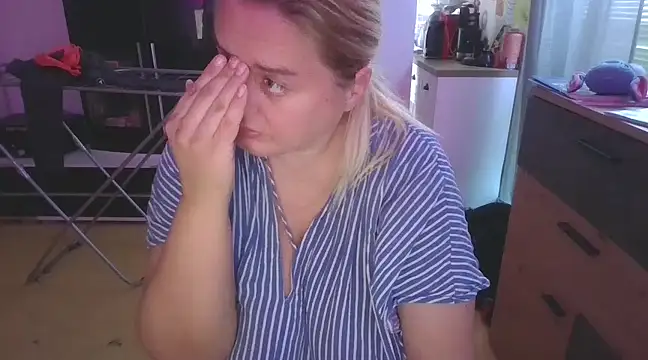 Meliss Official9 online show from 03/09/25, 07:01