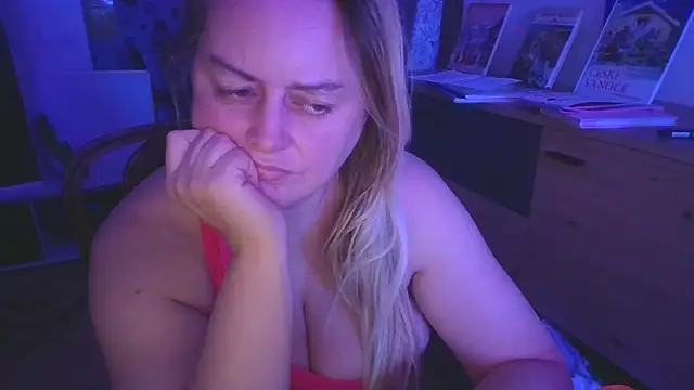 Meliss Official9 online show from 11/19/25, 06:30