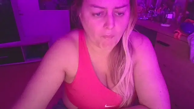 Meliss Official9 online show from 12/20/25, 08:49