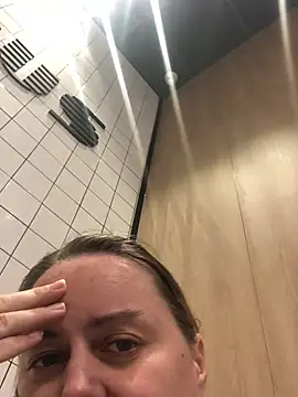 Meliss Official9 online show from 02/11/26, 06:18