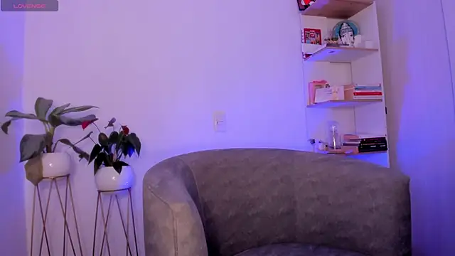 danna davis18 online show from 12/09/24, 09:26