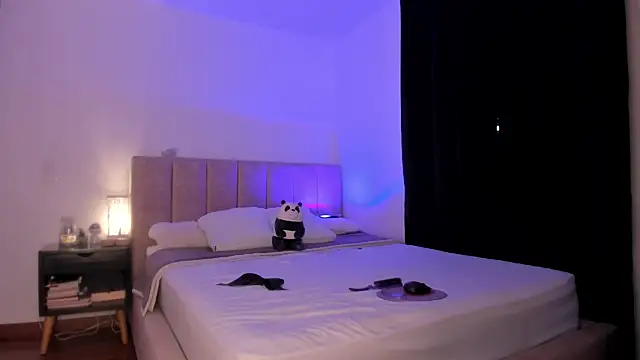 danna davis18 online show from 02/18/25, 07:09