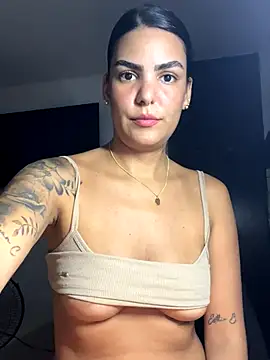 Snapshot of MARYADSUARD chatting on 10/03/25, 05:48 MARYADSUARD online show from 10/03/25, 05:48