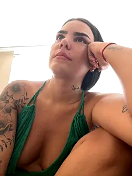 Snapshot of MARYADSUARD chatting on 11/09/25, 06:39 MARYADSUARD online show from 11/09/25, 06:39