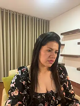 Alice Biel online show from 01/19/25, 11:32