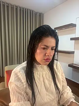 Alice Biel online show from 02/03/25, 08:46