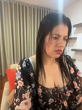 Alice Biel online show from 02/10/25, 10:51