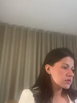 Alice Biel online show from 06/12/26, 01:04
