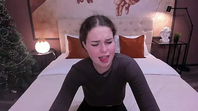 Snapshot of AlenaDast chatting on 12/23/24, 11:17 AlenaDast online show from 12/23/24, 11:17