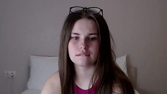 Snapshot of AlenaDast chatting on 01/30/25, 07:15 AlenaDast online show from 01/30/25, 07:15