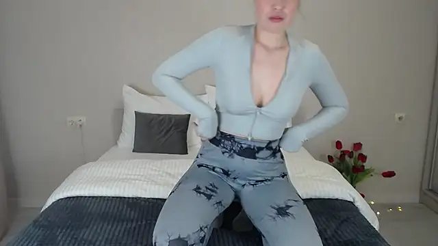 Snapshot of AlenaDast chatting on 02/19/25, 09:58 AlenaDast online show from 02/19/25, 09:58