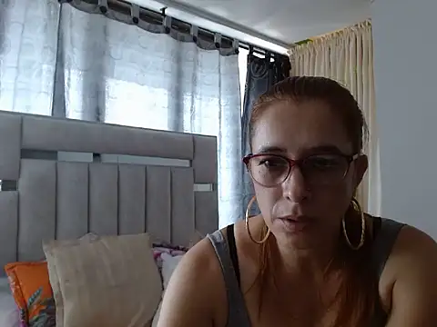Snapshot of karlabarrera chatting on 05/28/26, 08:28 karlabarrera online show from 05/28/26, 08:28