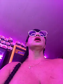 Hot beauty   online show from 03/21/26, 08:19